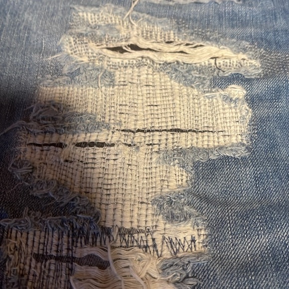 BLANK NYC NORDSTROM PATCHED JEANS 28 - Picture 8 of 8